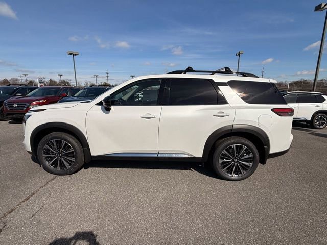 New 2026 Nissan Pathfinder Platinum w/ Cargo Package image 8
