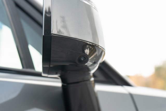 Used 2024 Hyundai Santa Fe Calligraphy image 11