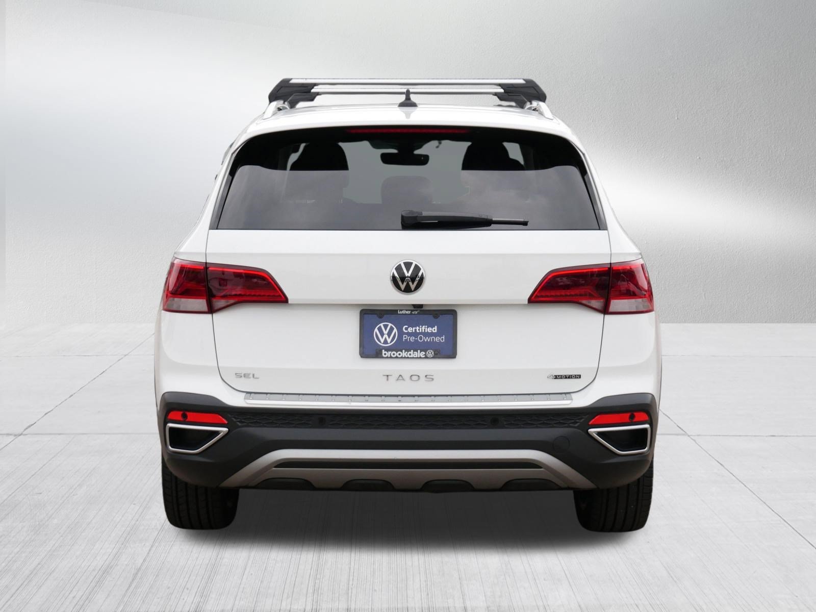 Used 2023 Volkswagen Taos SEL AWD/4WD image 6