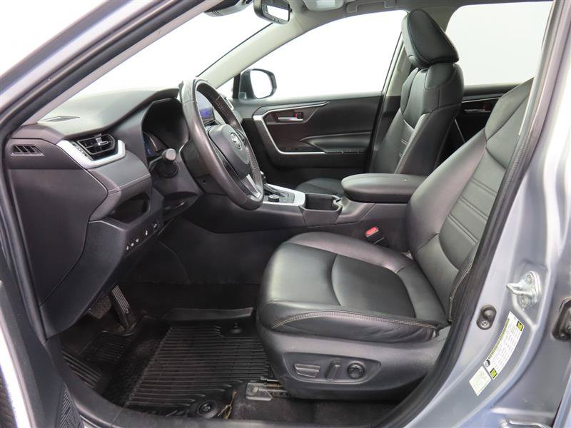Used 2023 Toyota RAV4 XLE Premium AWD/4WD image 11