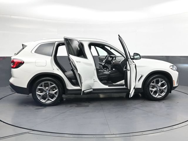 Used 2024 BMW X3 xDrive30i AWD/4WD image 37