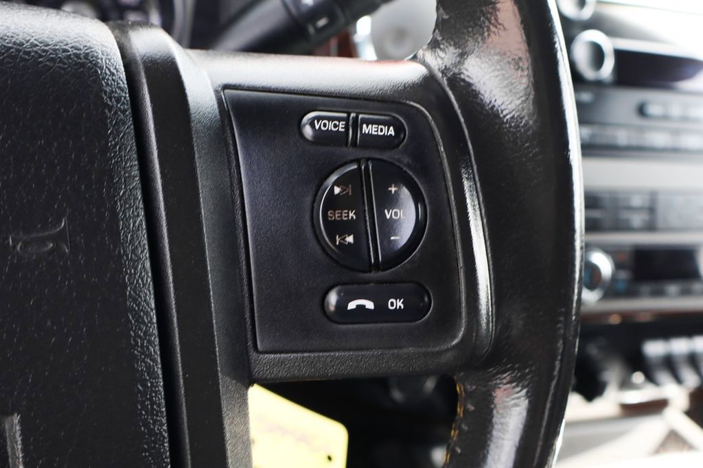Used 2011 Ford F250 Lariat w/ Lariat Interior Pkg AWD/4WD image 29