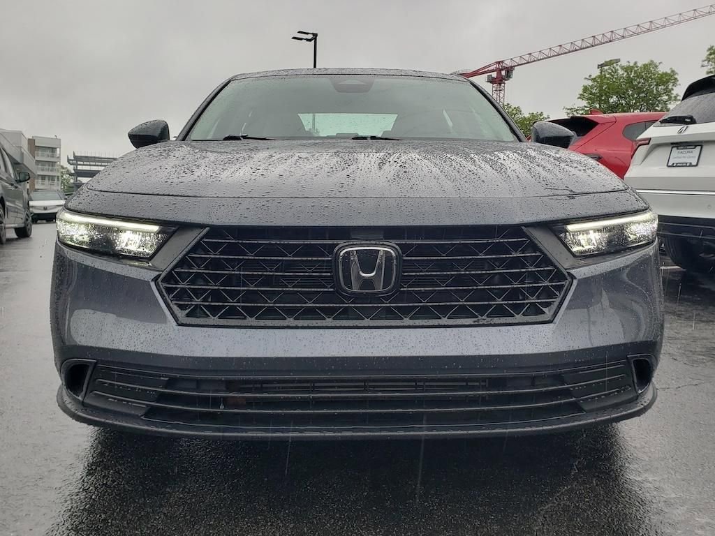 Used 2024 Honda Accord EX image 2