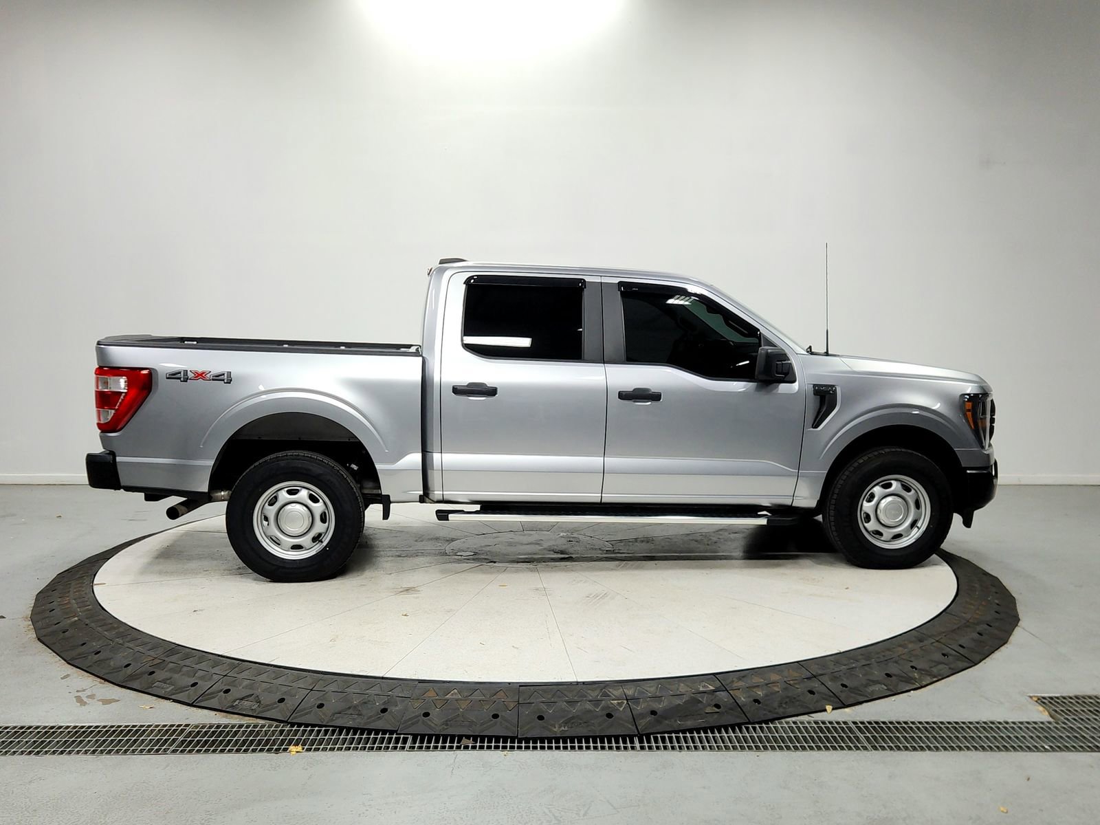 Used 2023 Ford F150 XL image 8