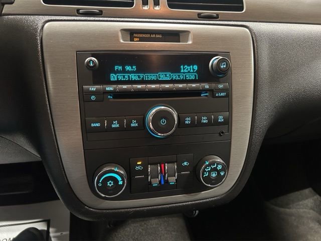 Used 2008 Chevrolet Impala LT FWD image 16