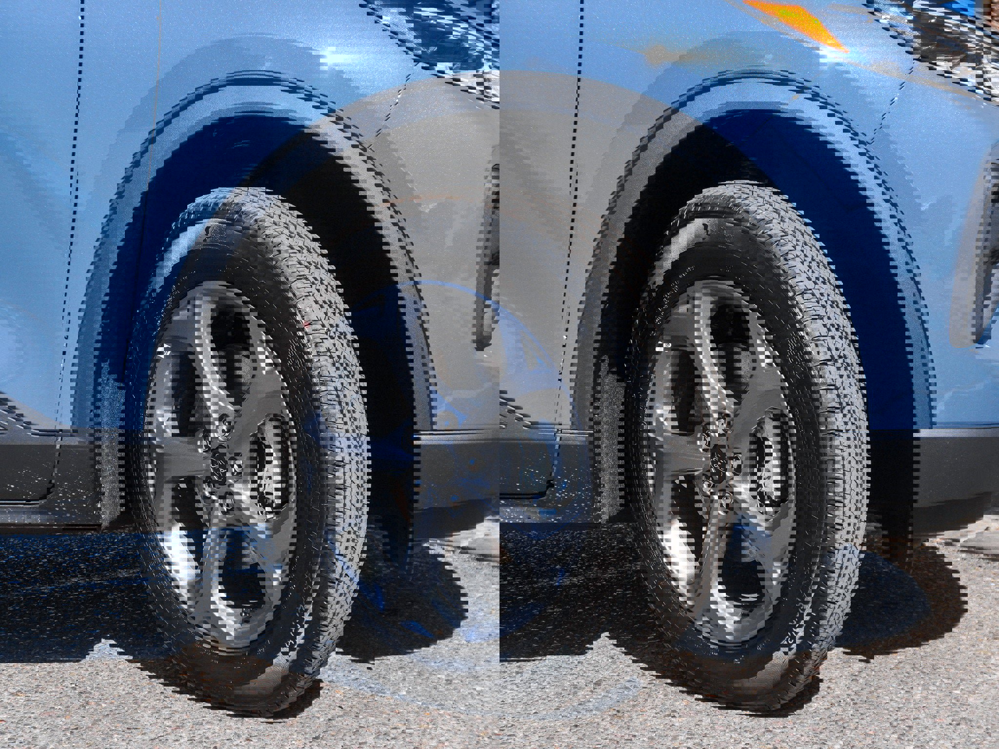 New 2026 Ford Escape ST-Line w/ Tech Pack #1 image 13