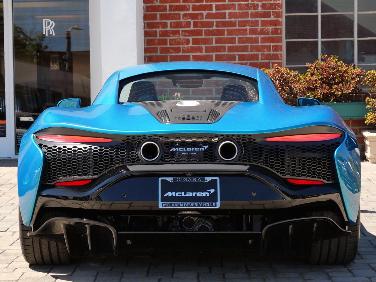 New 2026 McLaren Artura RWD image 5