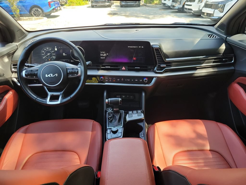 Certified 2023 Kia Sportage SX FWD image 4