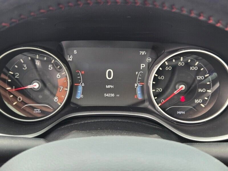 Used 2018 Jeep Compass Limited w/ Navigation Group FWD image 25
