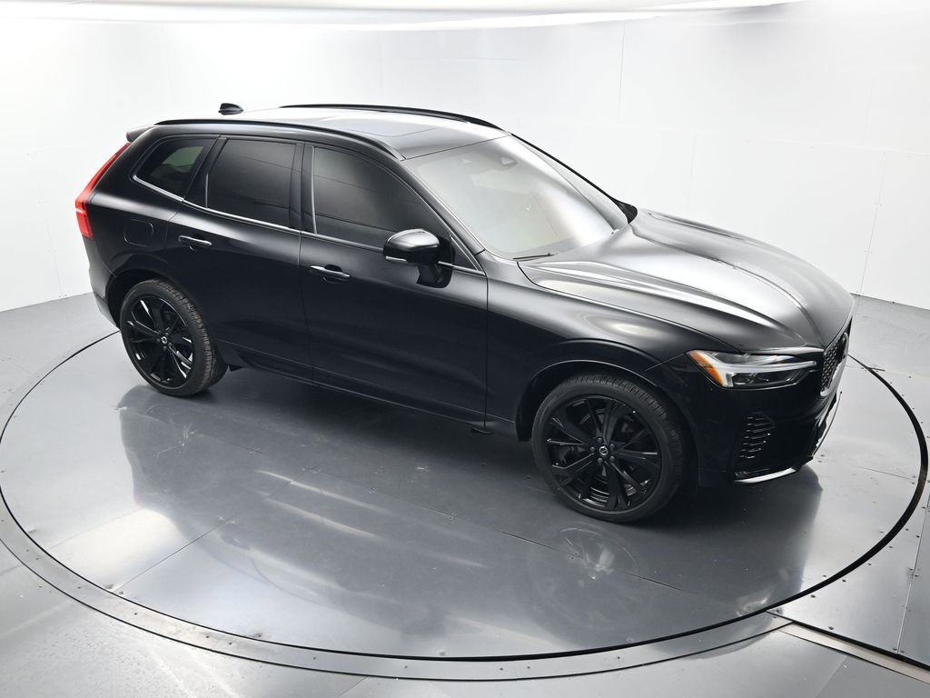 Used 2024 Volvo XC60 B5 Ultimate w/ Protection Package Premier AWD/4WD image 39
