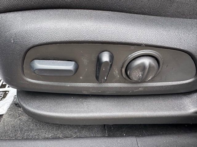 Used 2024 Chevrolet Equinox LT image 18