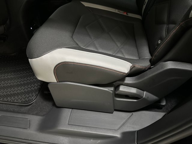 New 2026 Volkswagen Atlas Peak Edition image 23