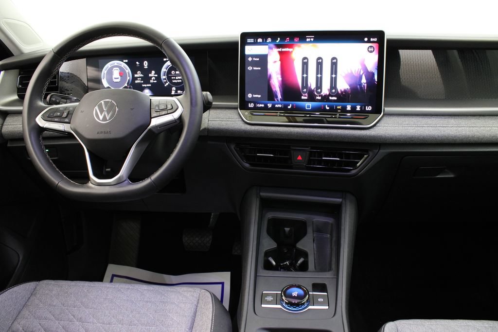Certified 2026 Volkswagen Tiguan S AWD/4WD image 9