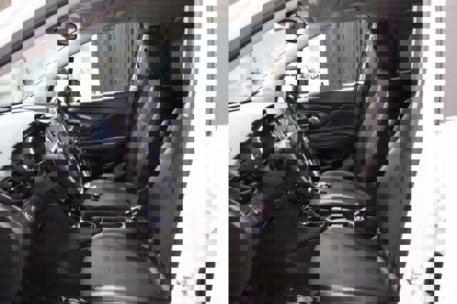 Used 2019 Buick Encore Preferred image 11