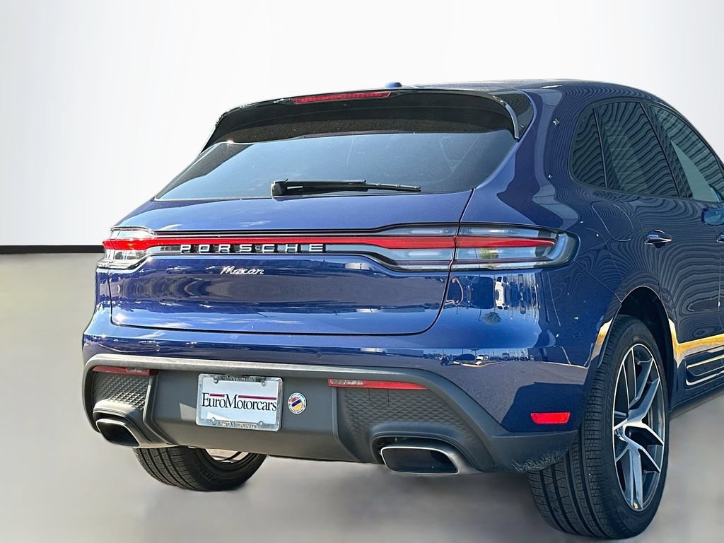 Certified 2026 Porsche Macan AWD/4WD image 34
