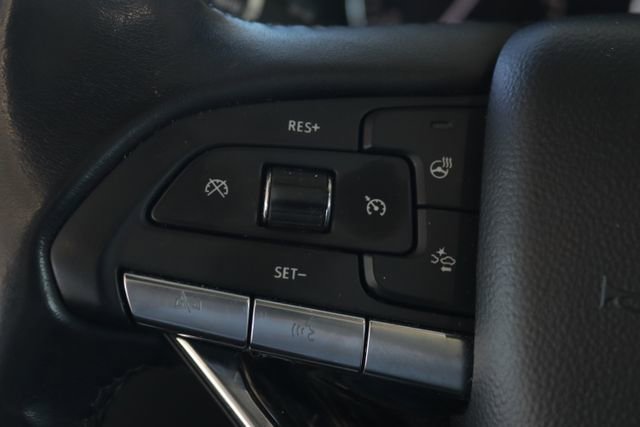 Used 2023 Cadillac XT6 Premium Luxury image 12