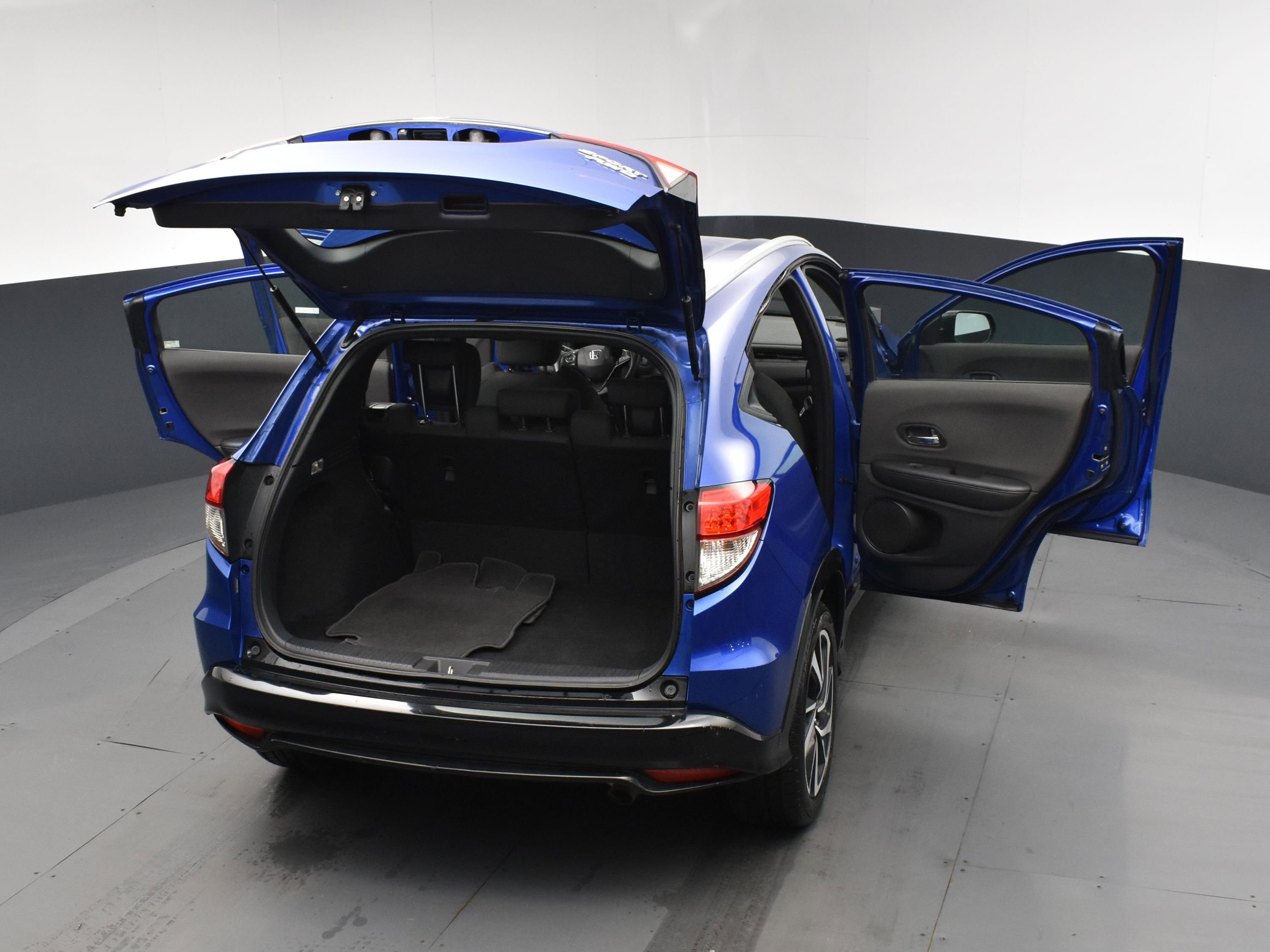 Used 2019 Honda HR-V Sport image 24