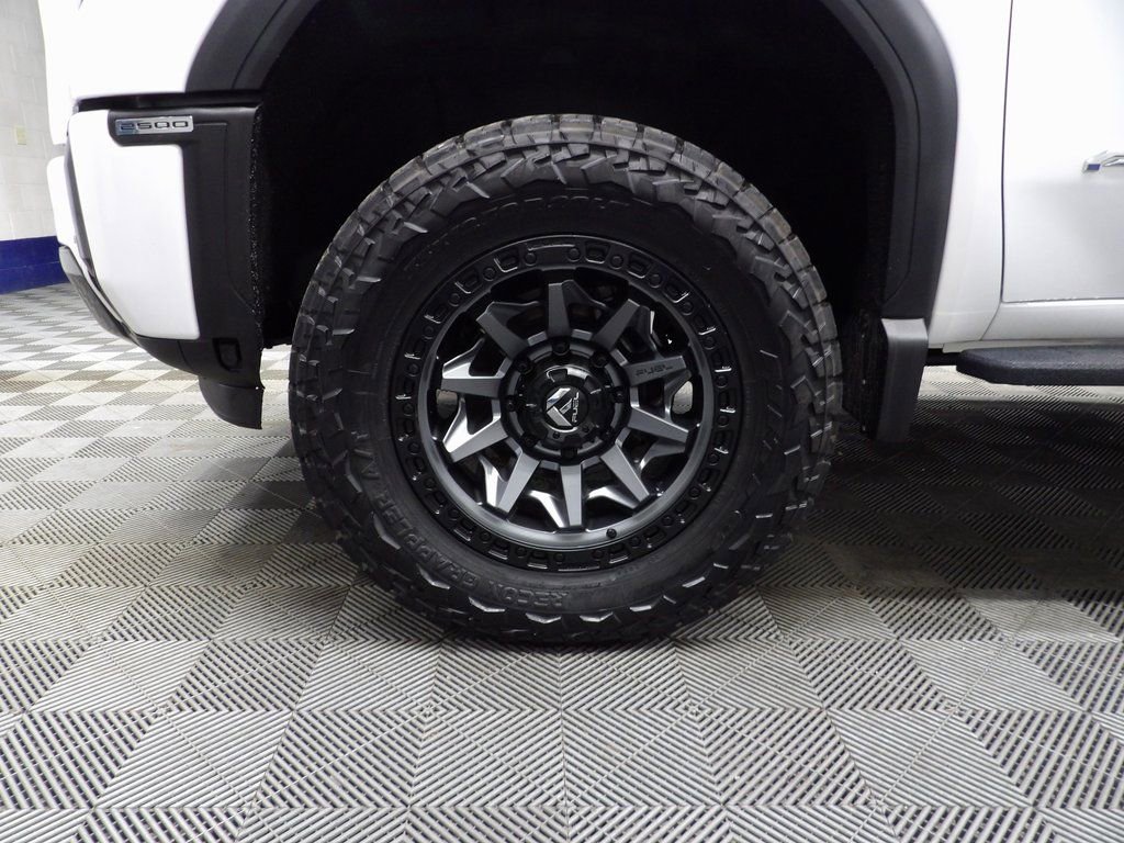 Used 2024 GMC Sierra 2500 AT4 w/ AT4 Premium Plus Package image 8