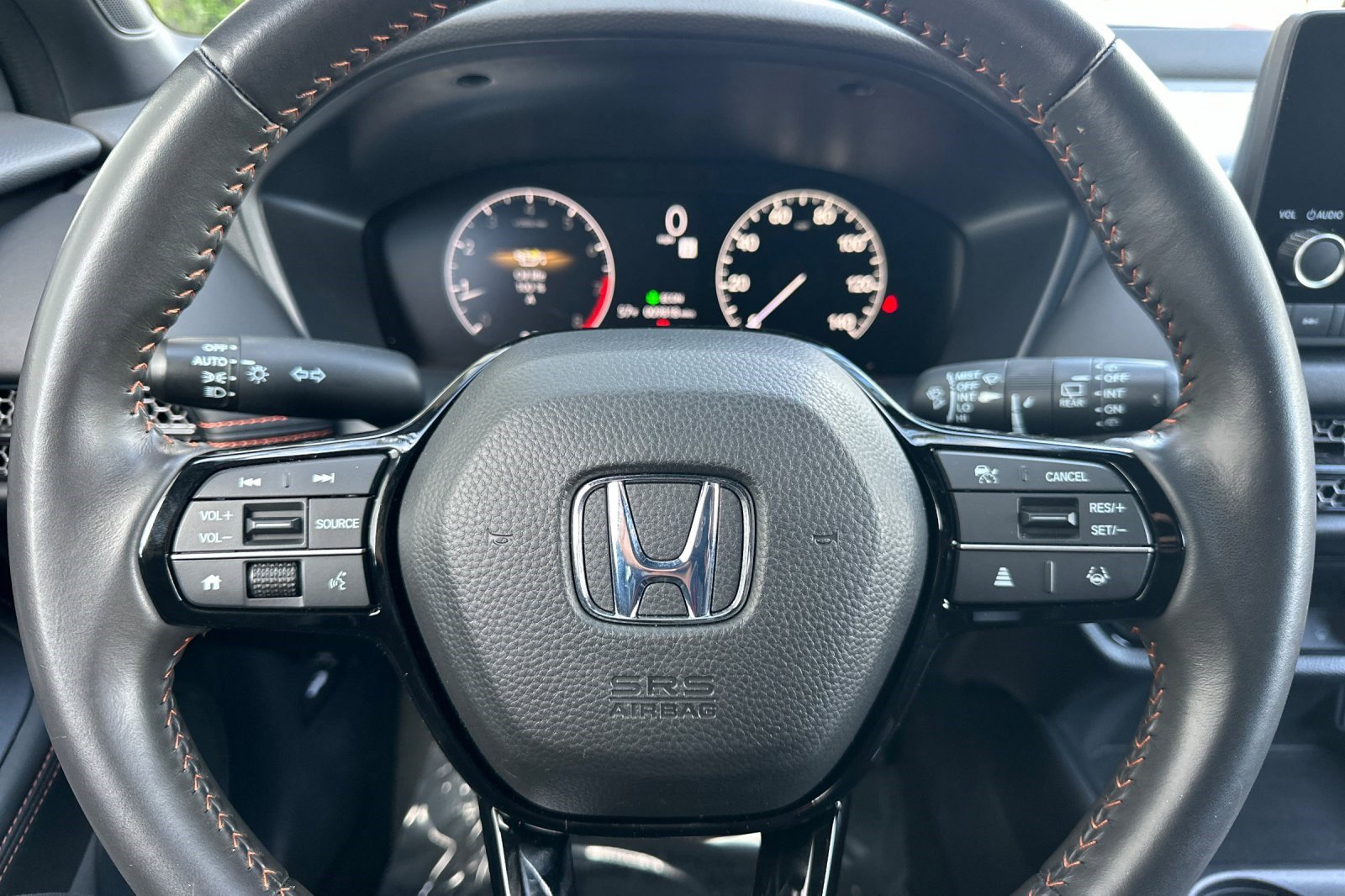 Used 2025 Honda HR-V Sport image 15