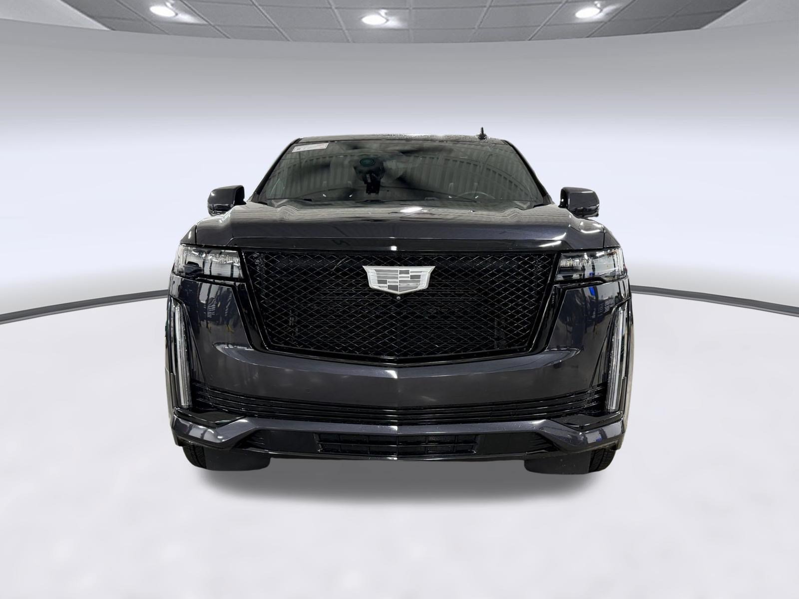 Used 2023 Cadillac Escalade Sport Platinum w/ Heavy-Duty Trailer Package AWD/4WD image 5