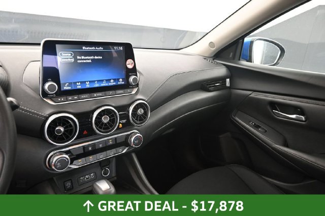 Used 2024 Nissan Sentra SV FWD image 23