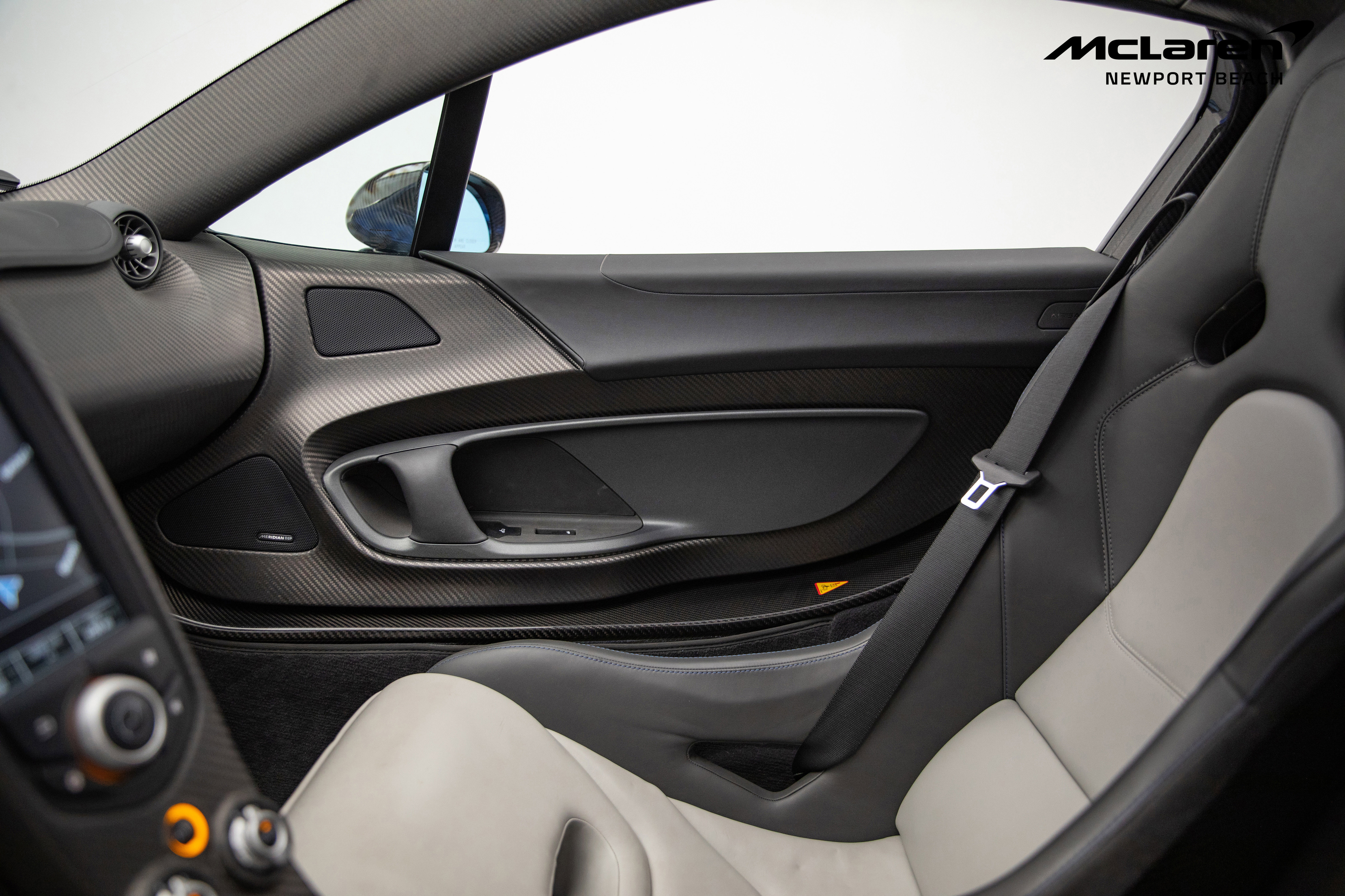 Used 2014 McLaren P1 image 55