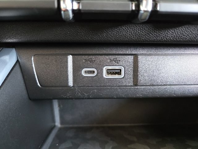 Used 2024 Chevrolet Colorado Trail Boss w/ Technology Package AWD/4WD image 12