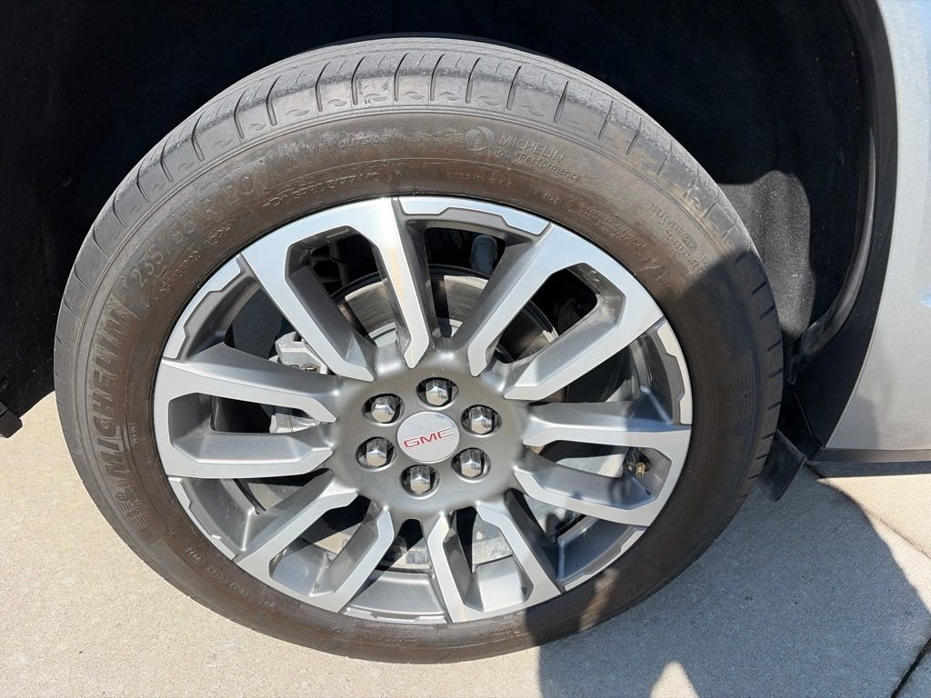 Used 2023 GMC Acadia Denali AWD/4WD image 23