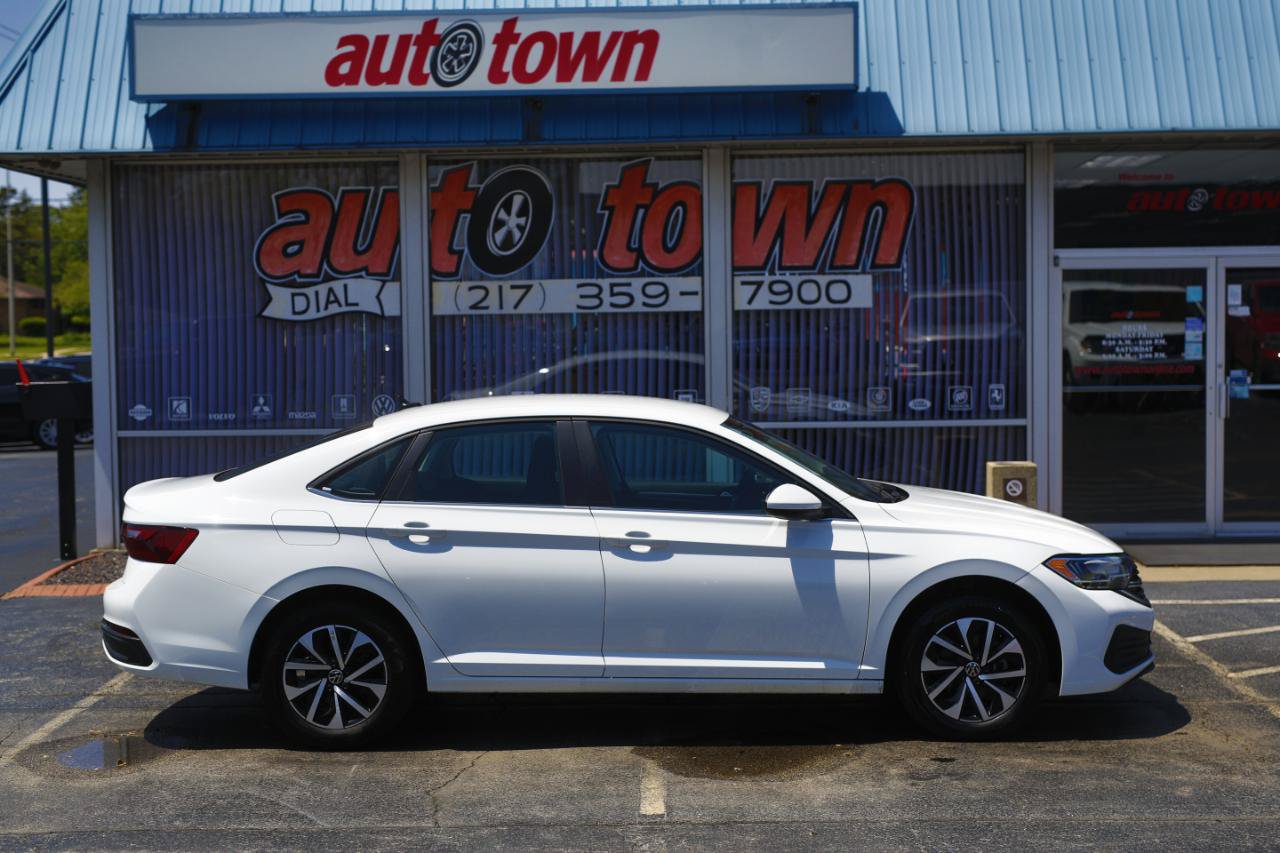 Used 2024 Volkswagen Jetta S FWD image 20