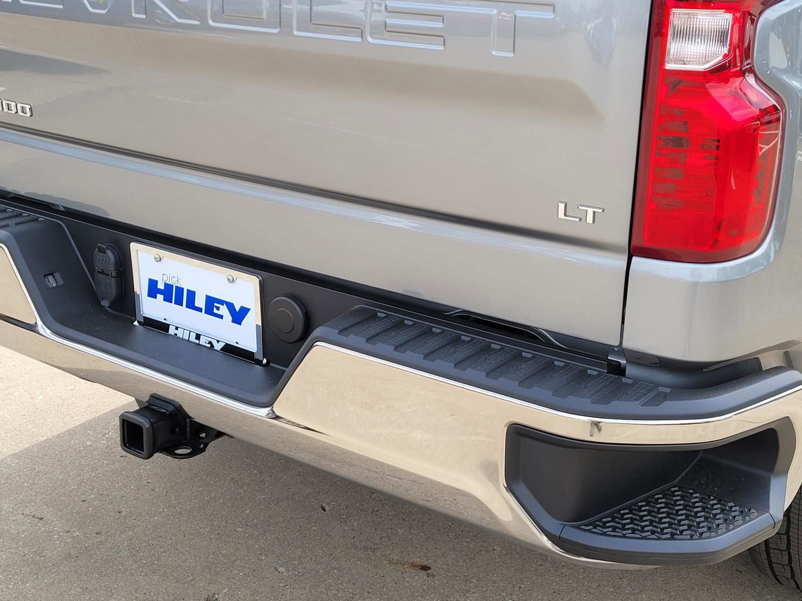 New 2026 Chevrolet Silverado 1500 LT w/ Texas Edition Plus RWD image 4