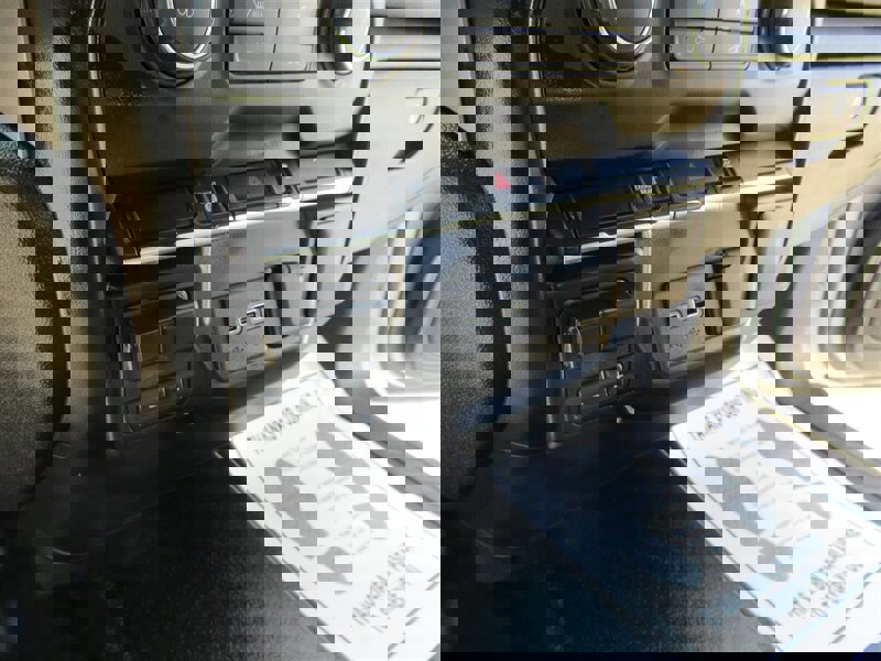 Used 2021 Chevrolet Silverado 2500 W/T image 21