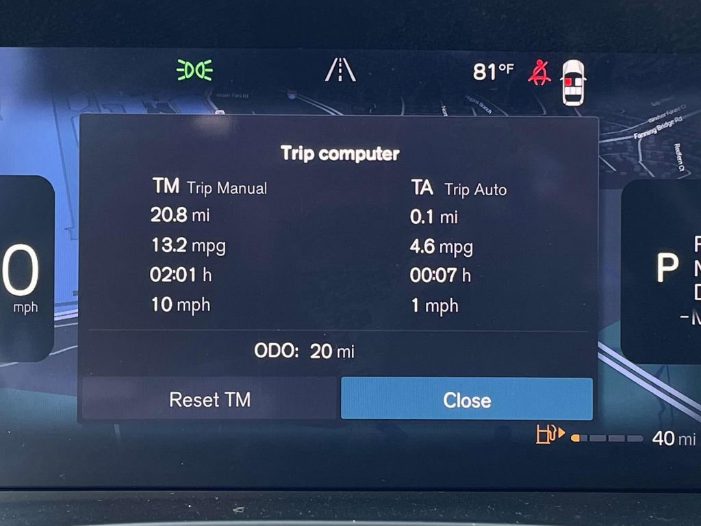 New 2026 Volvo XC40 B5 Plus w/ Protection Package Premier image 17