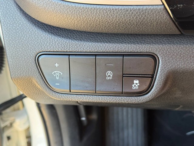 Certified 2024 Kia Seltos S image 24