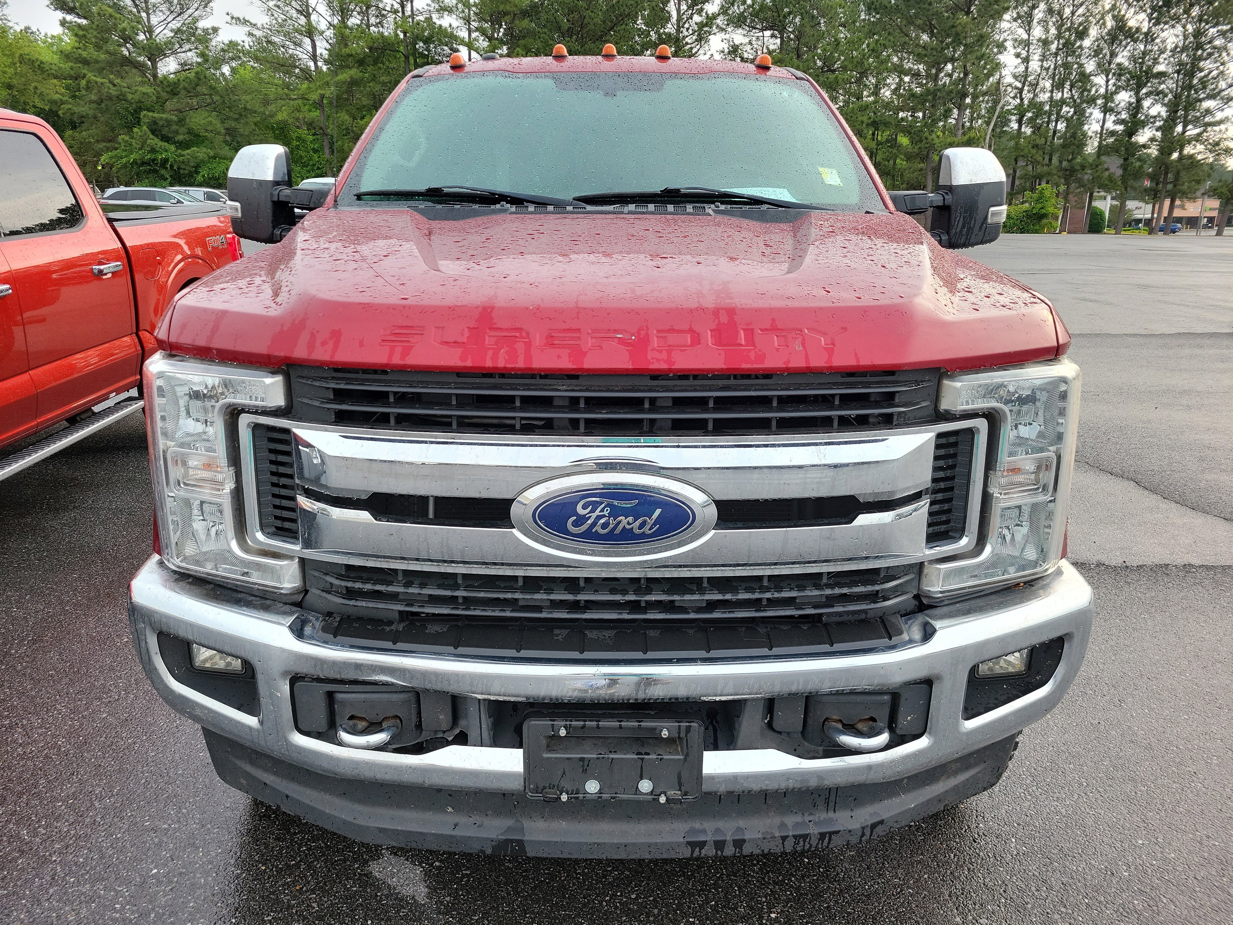 Used 2017 Ford F250 XLT w/ XLT Premium Package AWD/4WD image 2