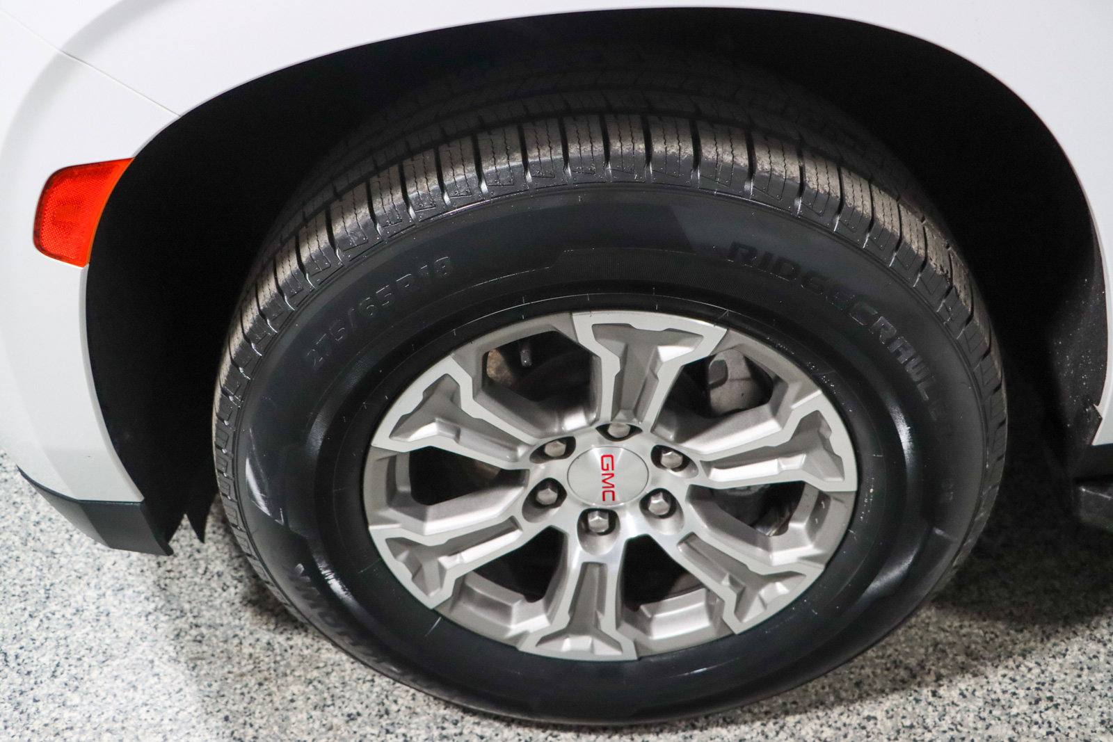 Used 2022 GMC Yukon XL SLE image 11