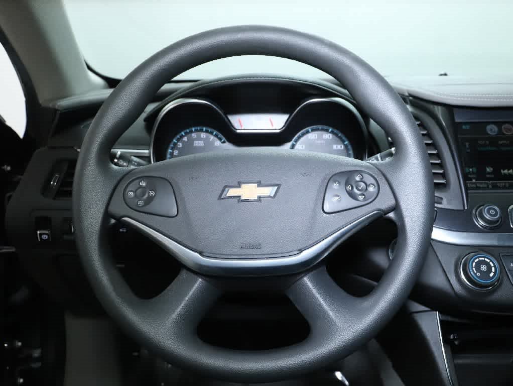 Used 2018 Chevrolet Impala LS FWD image 21