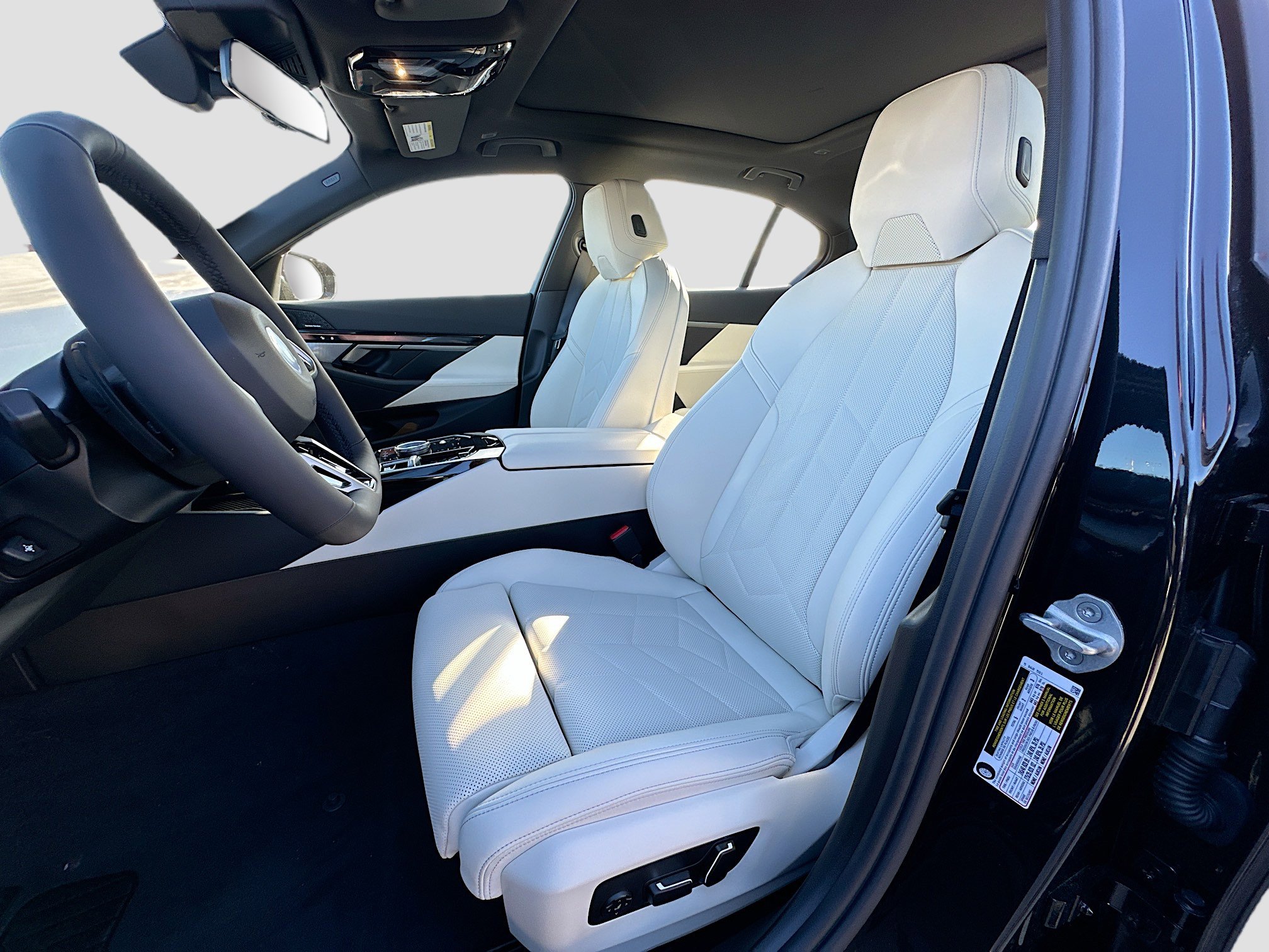 New 2026 BMW 530i w/ M Sport Package image 15