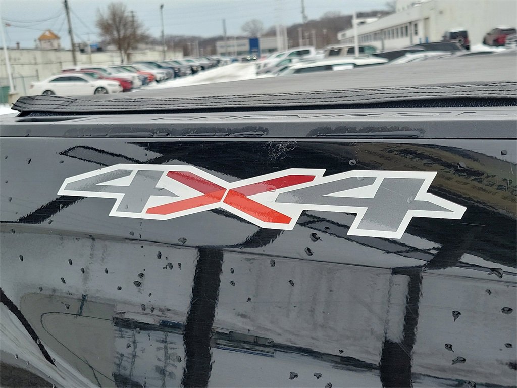 Used 2020 Chevrolet Silverado 1500 Custom w/ Custom 2.7L Value Package image 6