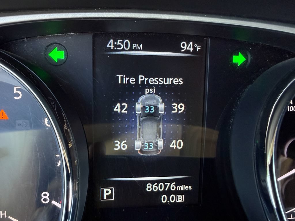 Used 2015 Nissan Rogue SV FWD image 19