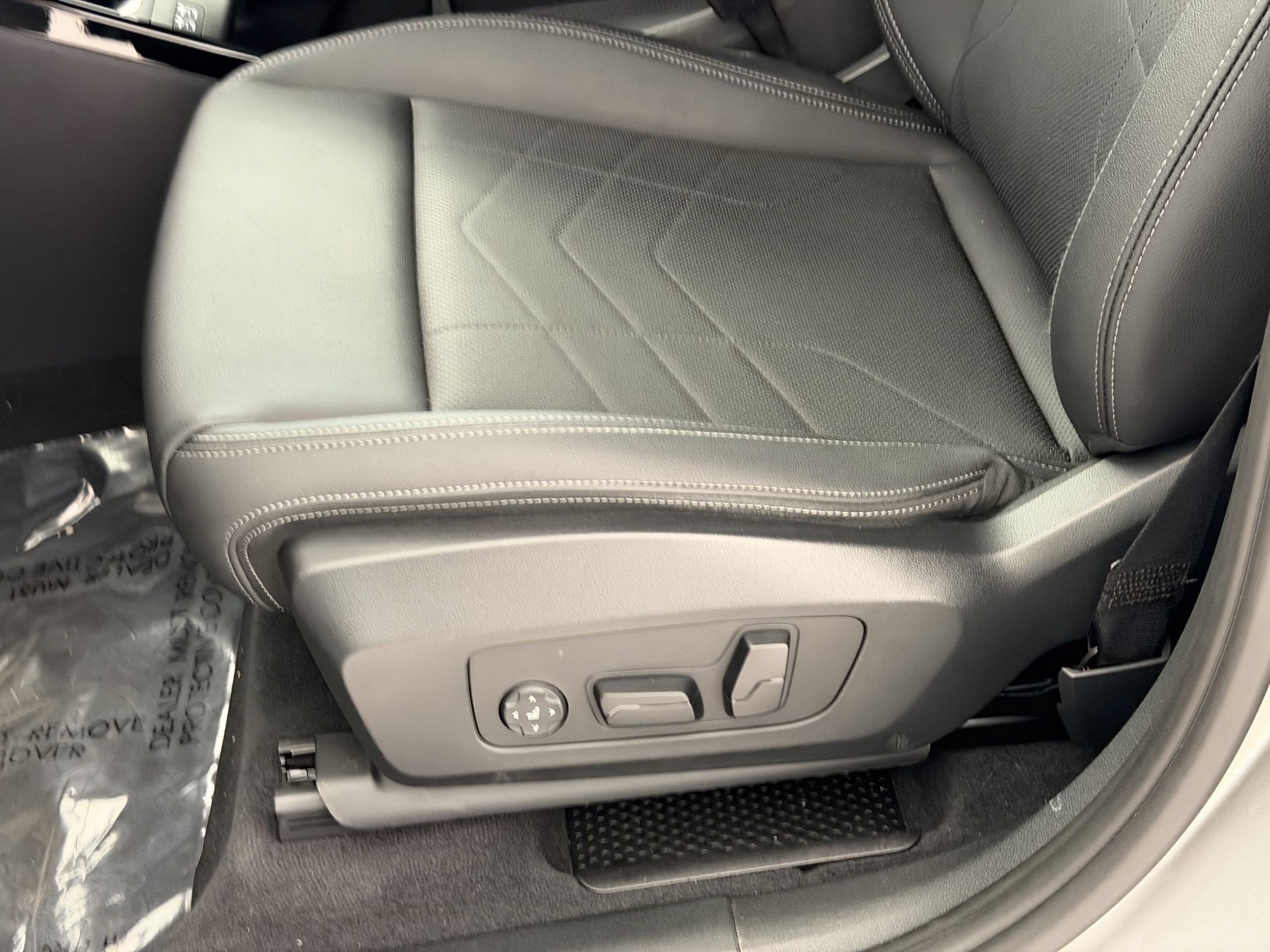 Used 2023 BMW X1 xDrive28i w/ Convenience Package AWD/4WD image 15