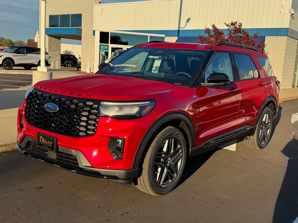 New 2026 Ford Explorer ST-Line image 4