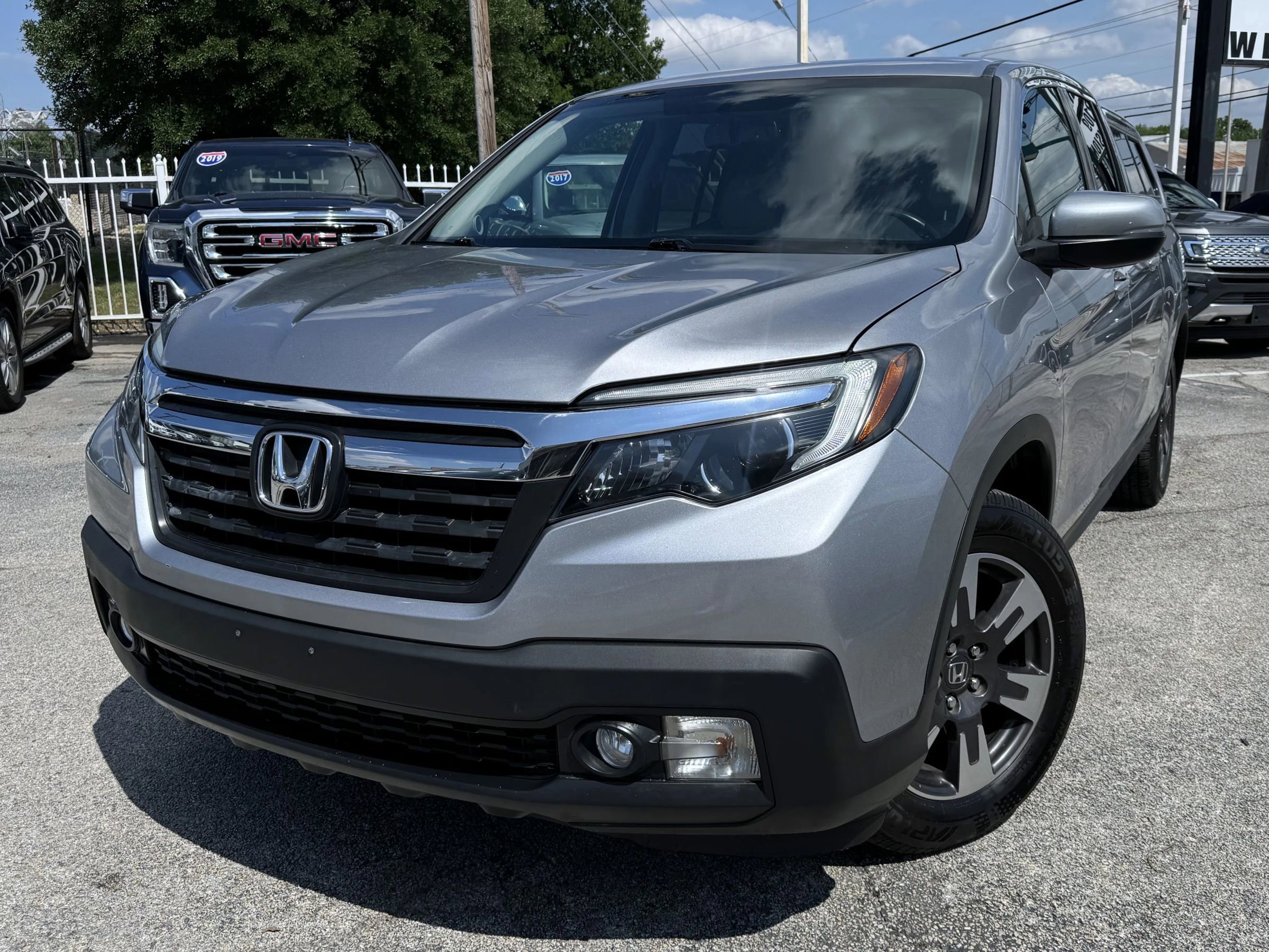 Used 2018 Honda Ridgeline RTL-T image 3