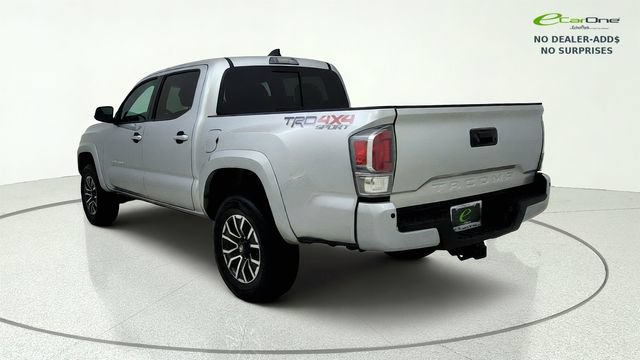 Used 2022 Toyota Tacoma TRD Sport w/ Technology Package AWD/4WD image 5