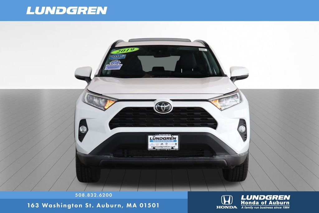 Used 2019 Toyota RAV4 XLE w/ Convenience Package AWD/4WD image 2