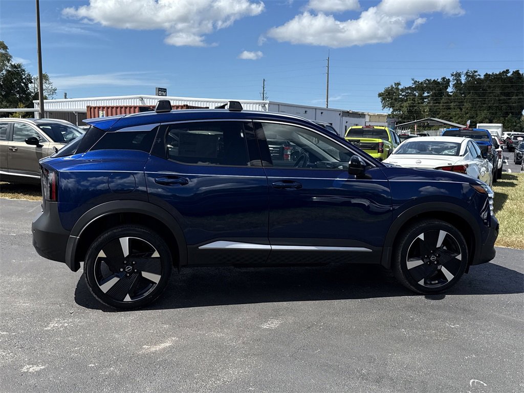 New 2026 Nissan Kicks SR image 3