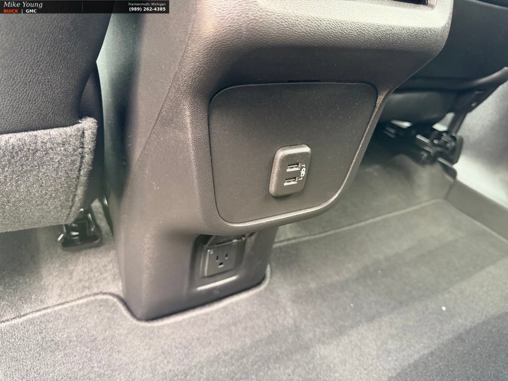 Used 2024 GMC Terrain SLT FWD image 14