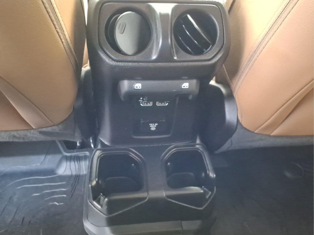 Used 2020 Jeep Gladiator Overland AWD/4WD image 15