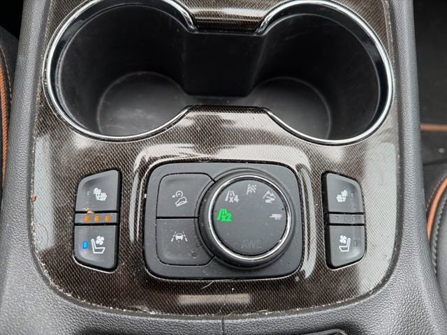 Used 2023 GMC Acadia AT4 w/ Technology Package image 42