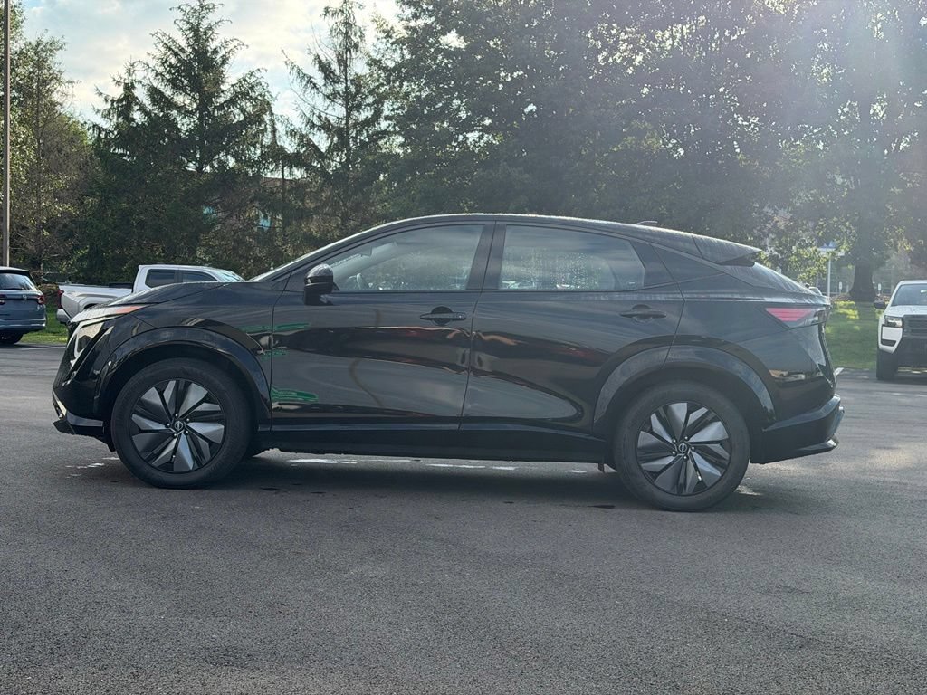 Certified 2023 Nissan Ariya AWD image 3