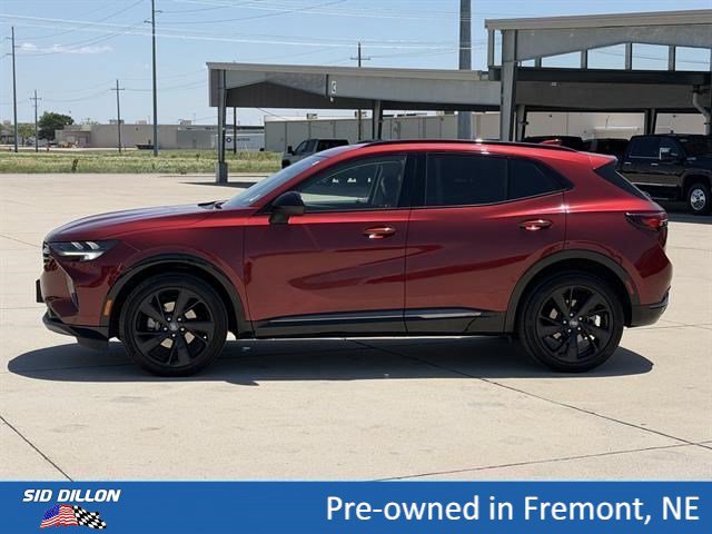 Used 2023 Buick Envision Essence w/ Sport Touring Package AWD/4WD image 8